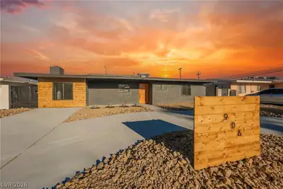 906 Baker Avenue, Las Vegas, NV 89108 