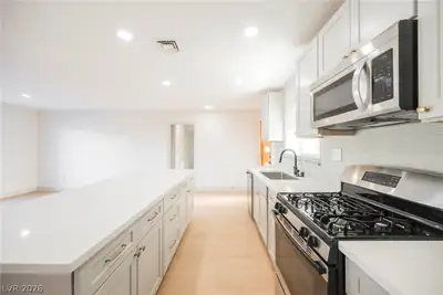 906 Baker Avenue, Las Vegas, NV 89108 