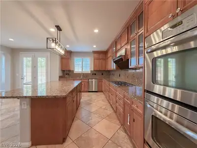7868 Arroyo Glen Court, Las Vegas, NV 89113 Kitchen