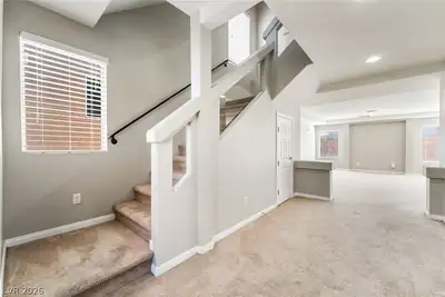 6713 Philharmonic Avenue, Las Vegas, NV 89139 Stairs