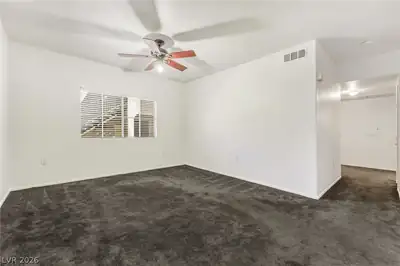 10245 South Maryland Parkway 176, Las Vegas, NV 89183 Bedroom