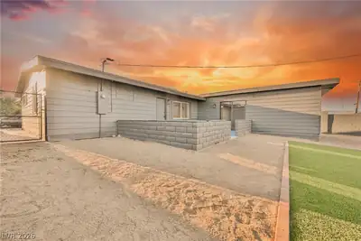 1004 Baker Avenue, Las Vegas, NV 89108 