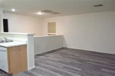 7537 Redwood Point Street, Las Vegas, NV 89139 Living Room