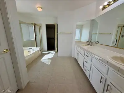5 Tarryall Terrace, Henderson, NV 89074 Primary Bathroom