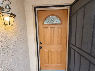 4124 Autumn Street, Las Vegas, NV 89120 Entry
