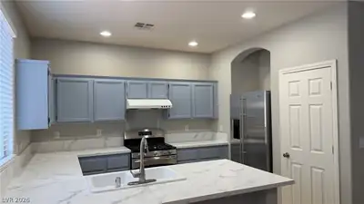 8184 Palace Monaco Avenue, Las Vegas, NV 89117 Kitchen