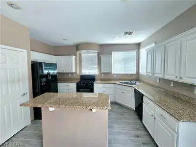 521 Newberry Springs Drive, Las Vegas, NV 89148 Kitchen
