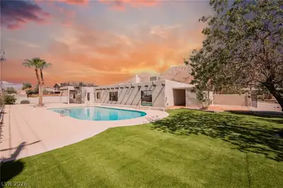 649 Wilshire Boulevard, Las Vegas, NV 89110 