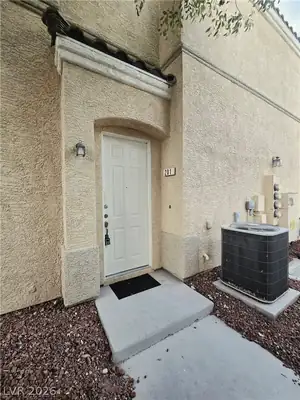 4028 Smokey Fog Avenue 1, North Las Vegas, NV 89081 Entry