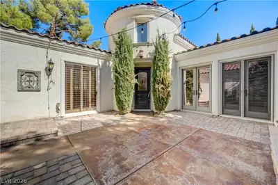 11778 Weybrook Park Drive, Las Vegas, NV 89141 Courtyard
