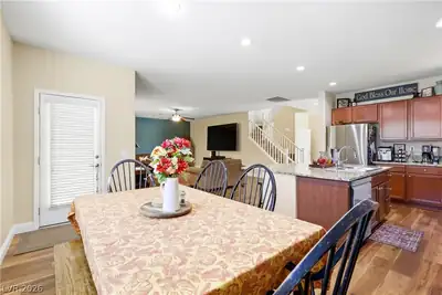 10315 Parkview Mountain Avenue, Las Vegas, NV 89166 Dining Area