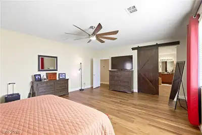 10315 Parkview Mountain Avenue, Las Vegas, NV 89166 Primary Bedroom