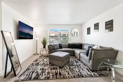 5055 West Hacienda Avenue 1136, Las Vegas, NV 89118 Living Room