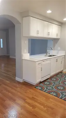 7636 ROLLING VIEW Drive 101, Las Vegas, NV 89149 Kitchen