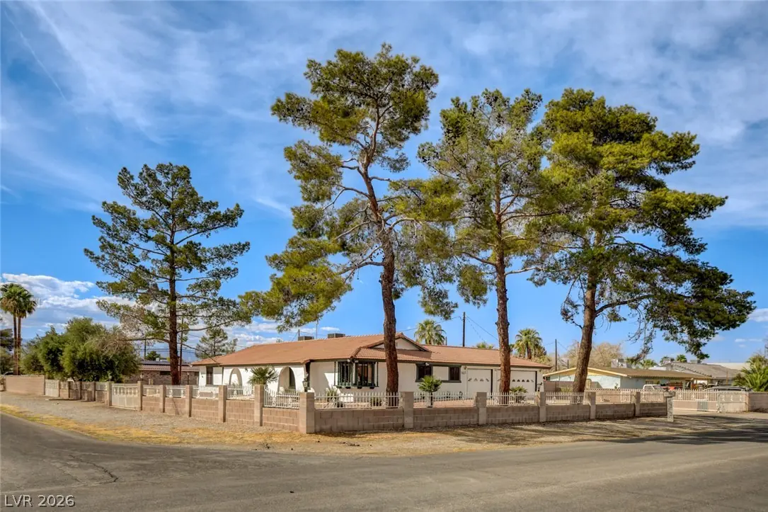 1401 Sharon Road, Las Vegas, NV 89106