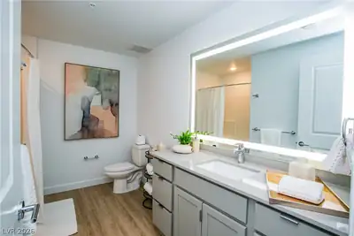 4480 Meadows Lane 209, Las Vegas, NV 89107 Bathroom