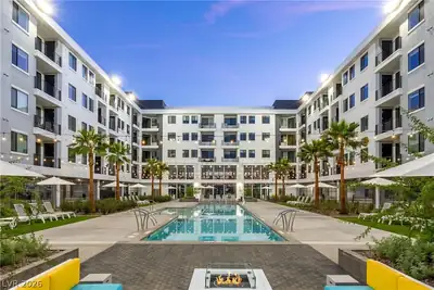 4480 Meadows Lane 209, Las Vegas, NV 89107 Courtyard