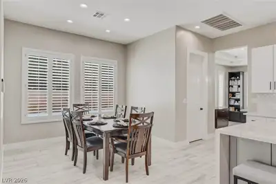 304 Queens Gate Court, Las Vegas, NV 89145 Dining Area