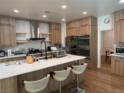 605 Runbridge Street, Las Vegas, NV 89144 Kitchen