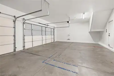 1078 Silver Star Street, Henderson, NV 89002 Garage