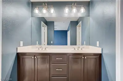 1525 Spiced Wine Avenue 3105, Henderson, NV 89074 Primary Bathroom