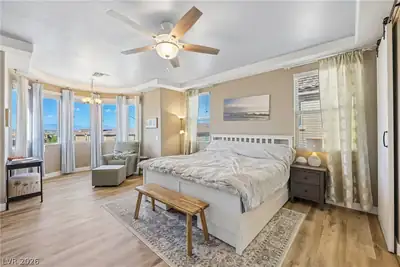 9490 Wild Valley Avenue, Las Vegas