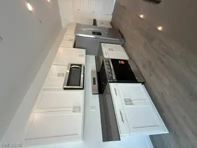912 Galloway Lake Avenue, North Las Vegas, NV 89084 Kitchen
