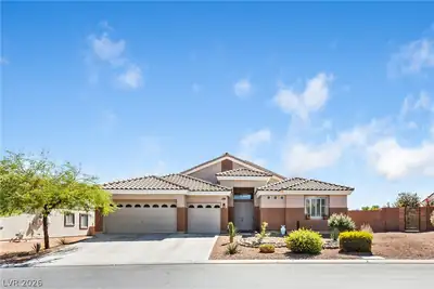 2709 Tropicbird Drive, North Las Vegas, NV 89084 Front of Structure