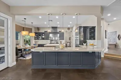 2985 American River Lane, Las Vegas, NV 89135 Kitchen