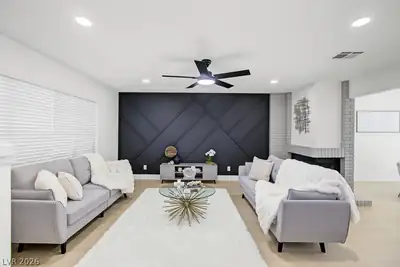 2371 Pickwick Drive 73 Henderson, NV 89014