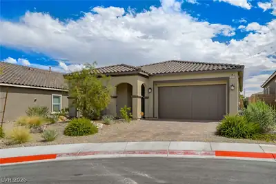10241 Skye Run Avenue, Las Vegas