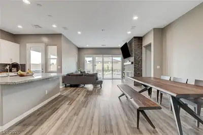 10241 Skye Run Avenue, Las Vegas, NV 89166 Dining Area