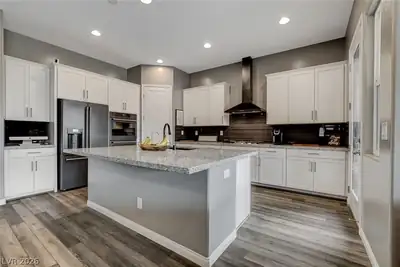 10241 Skye Run Avenue, Las Vegas, NV 89166 Kitchen