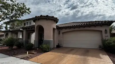 2120 Desert Prairie, Las Vegas, NV 89135 Front of Structure