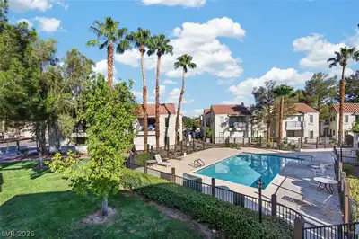 4854 Nara Vista Way 201, Las Vegas, NV 89103 Pool