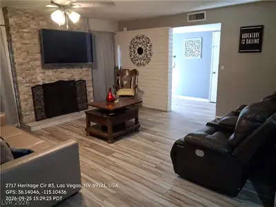 2717 Heritage Circle 3, Las Vegas, NV 89121 Living Room