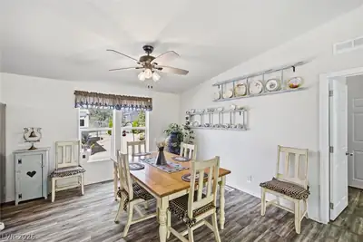 5641 Janice Avenue, Pahrump, NV 89060 Dining Area