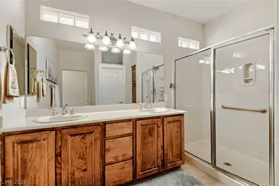 4971 Pensier Street, Las Vegas, NV 89135 Primary Bathroom