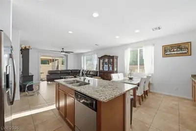 7057 Millers Run Street, North Las Vegas, NV 89084 Kitchen