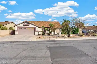 535 Brigadier Street, Henderson