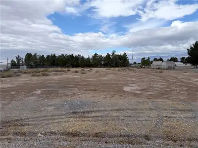 450 Hallsway Street Pahrump, NV 89048