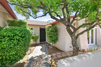 3557 Brittlewood Avenue, Las Vegas, NV 89120 Entry