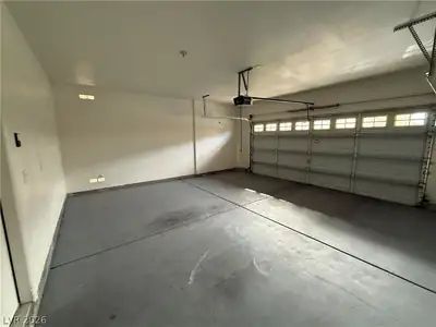 5904 Gold Horizon Street, North Las Vegas, NV 89031 Garage