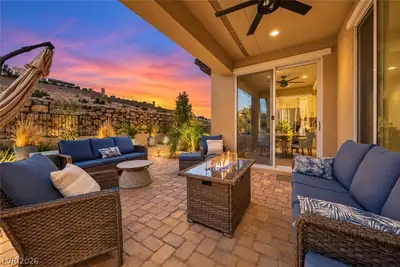 49 Stone Bluff Lane, Henderson, NV 89011 Patio