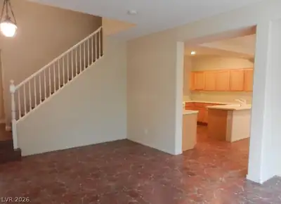 4421 Oberlander Avenue, North Las Vegas, NV 89031 Entrance Foyer