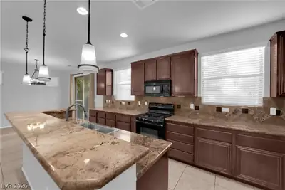 10503 Bella Camrosa Drive, Las Vegas, NV 89141 Kitchen