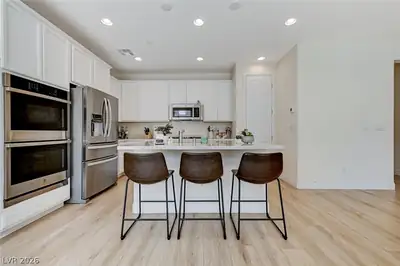 309 Andamento Place, Henderson, NV 89015 Kitchen