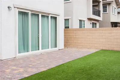 309 Andamento Place, Henderson, NV 89015 Patio