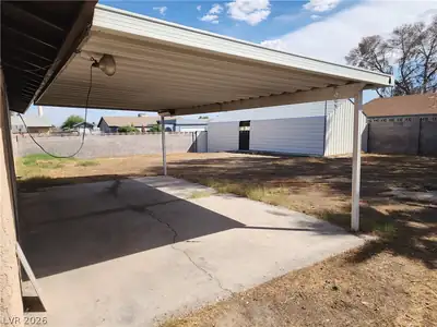 5365 Ithaca Avenue, Las Vegas, NV 89122 Patio