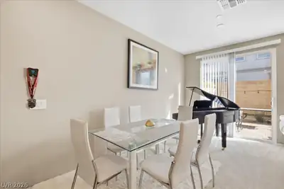 5321 Lazy Breeze Avenue, Las Vegas, NV 89118 Dining Area
